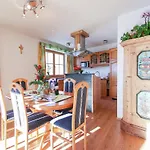 Apartamento In With Hohe Tauern Views *