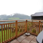 In With Hohe Tauern Views Таксенбах