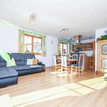 In With Hohe Tauern Views Lejlighed *