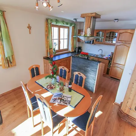 Lejlighed In With Hohe Tauern Views